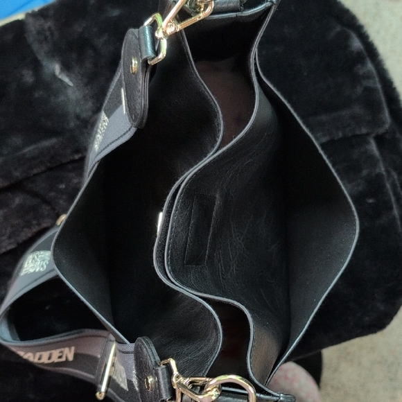 Steve Madden Chic Black Shoulder Bag. Excellent Condition. - Picture 11 of 16
